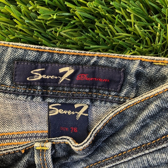 7 jeans - Picture 2 of 3